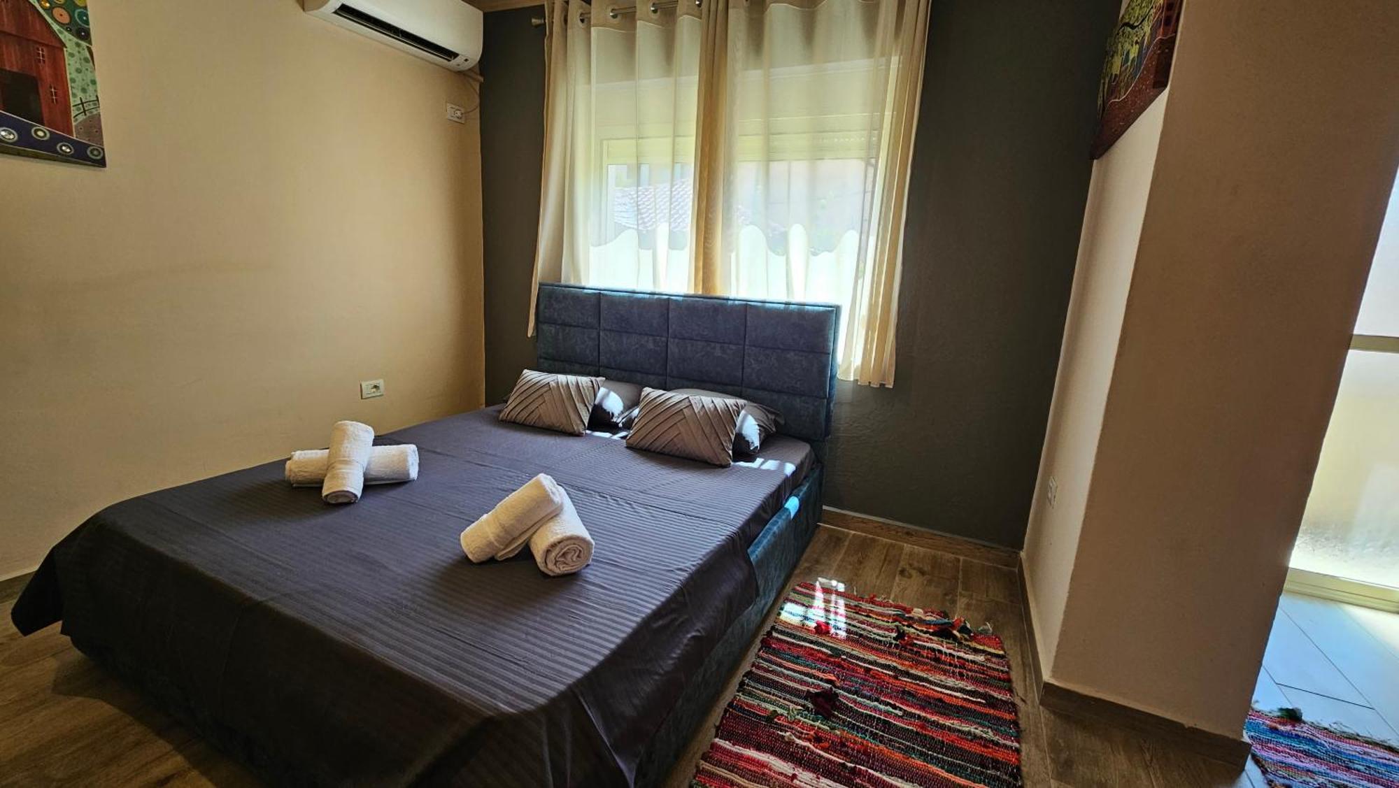 Dua'S Apartment Tiranë Luaran gambar