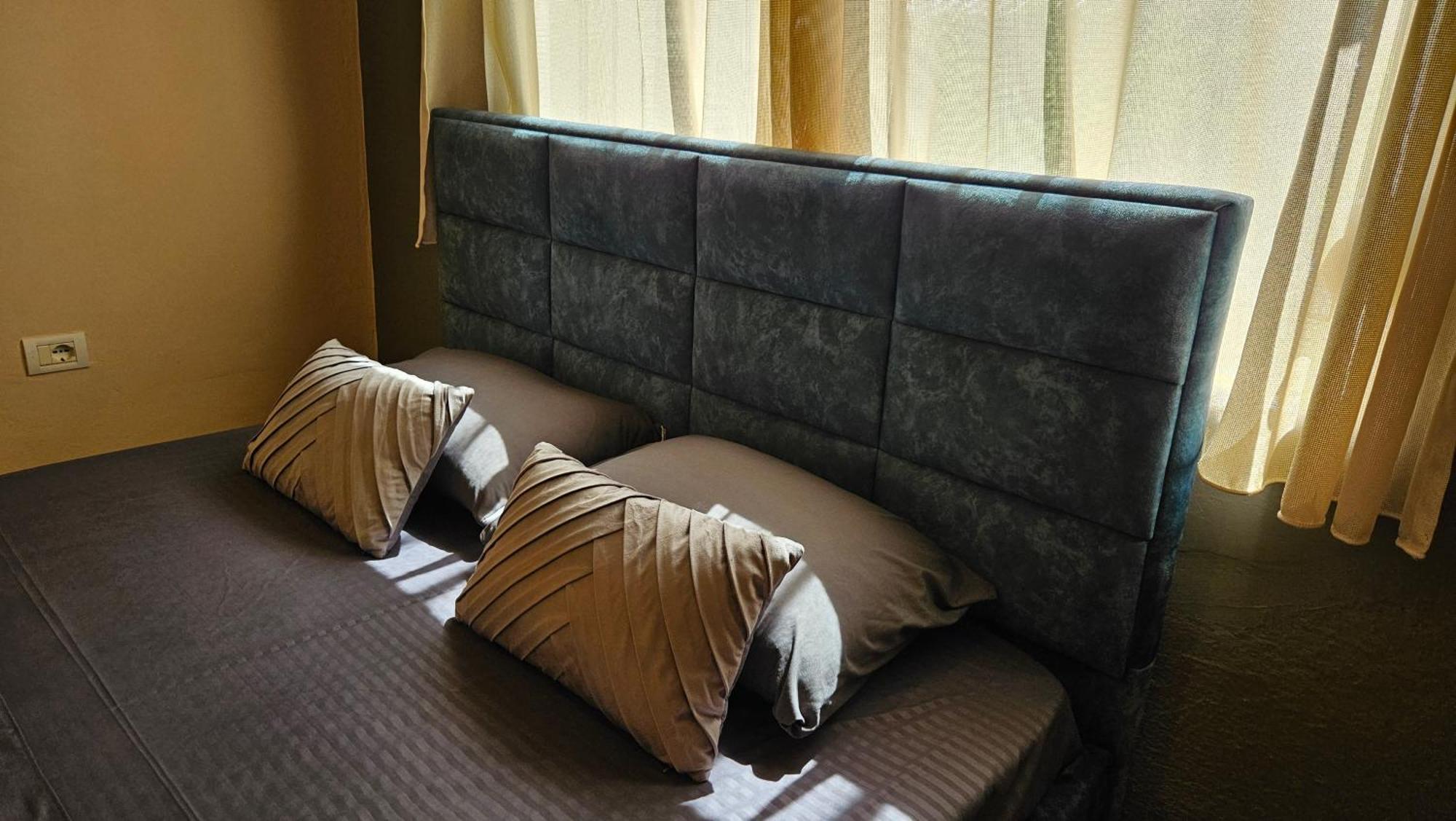 Dua'S Apartment Tiranë Luaran gambar