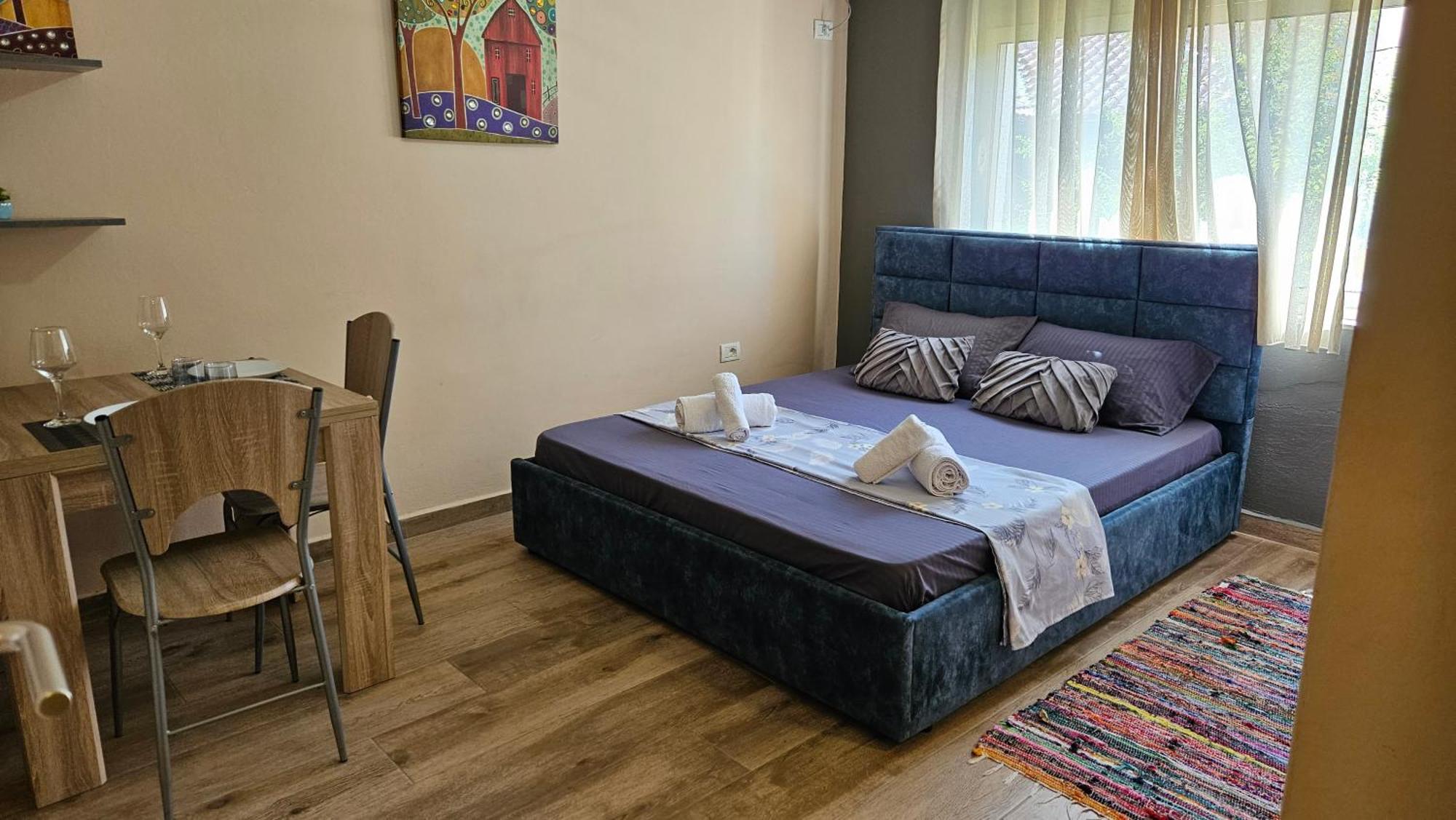 Dua'S Apartment Tiranë Luaran gambar