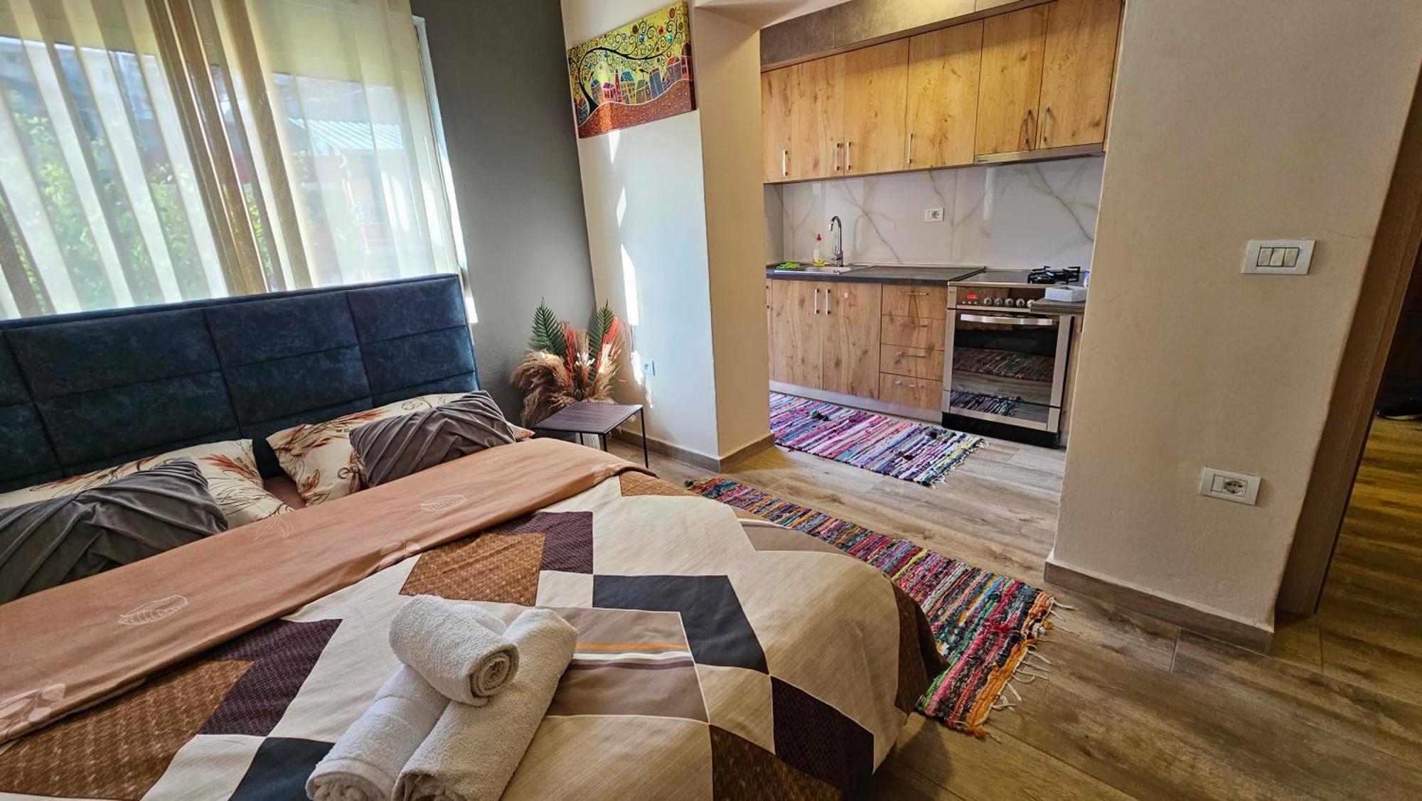 Dua'S Apartment Tiranë Luaran gambar